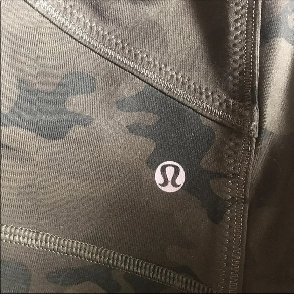 🦄 Rare Savasana Camo Forme Define Jacket - Sz 10 - Picture 5 of 6